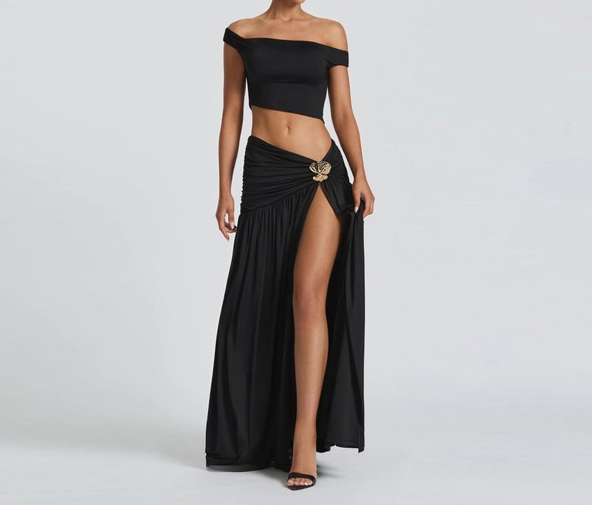 Set: Plain Off-Shoulder Sleeveless Crop Top + Ruched Slit Low-Waist Maxi A-Line Skirt