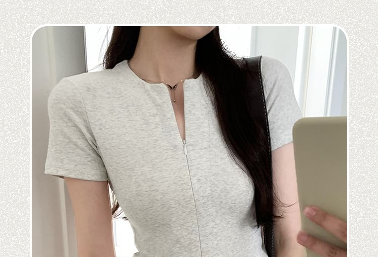Top Knit Zip-Up Short-Sleeve Plain