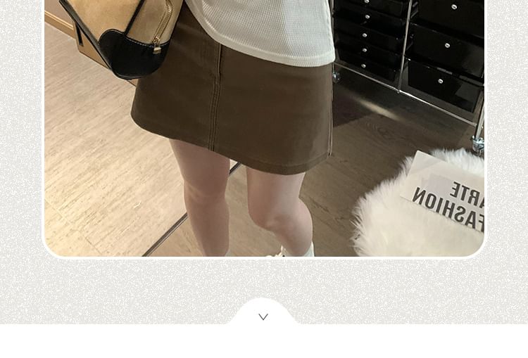 Asymmetrical Short-Sleeve Tee Plain