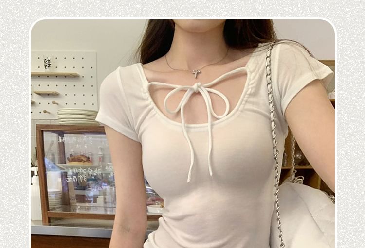 Top Plain Short-Sleeve Crop U-Neck