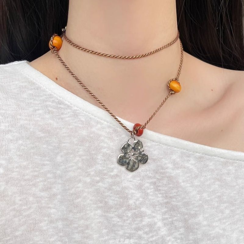 Necklace Pendant Floral Gemstone Faux Cord