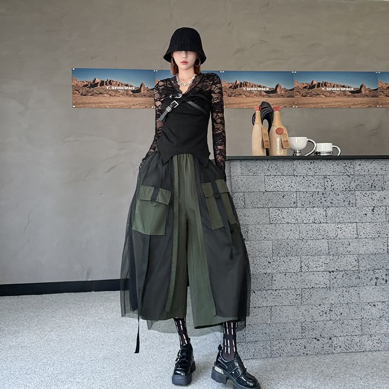 Elastic Waist Buckled Mesh Overlay Cropped Wide Leg Cargo Pants