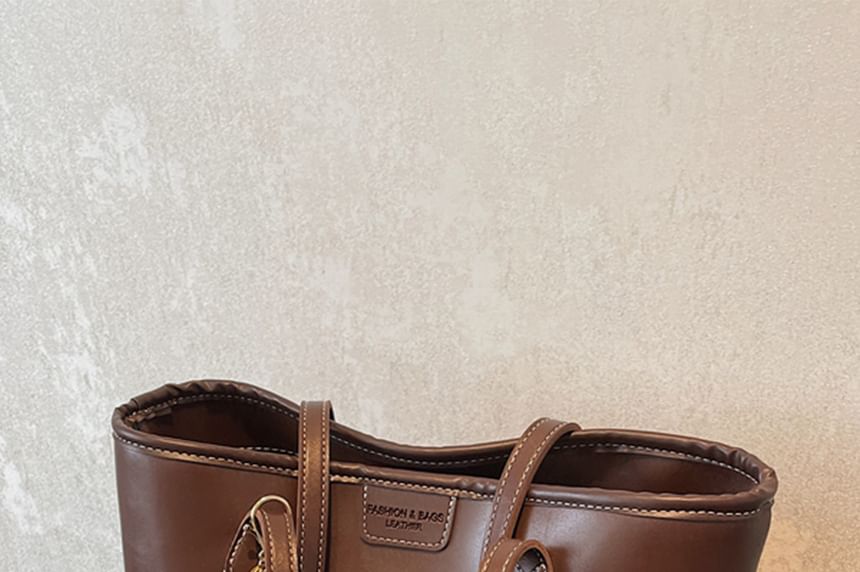 Faux Bag Tote Leather