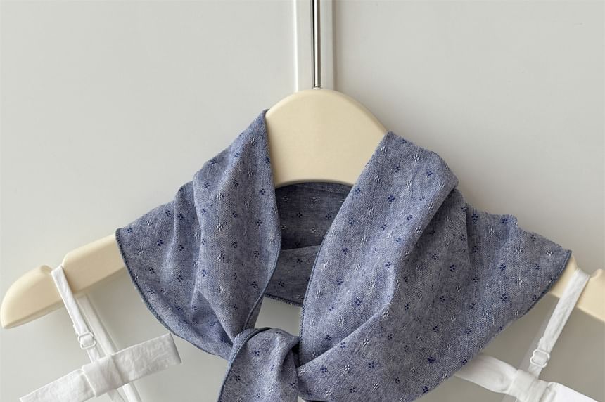 Floral Headkerchief Print