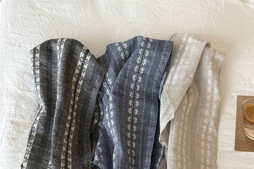 Floral Headkerchief Print