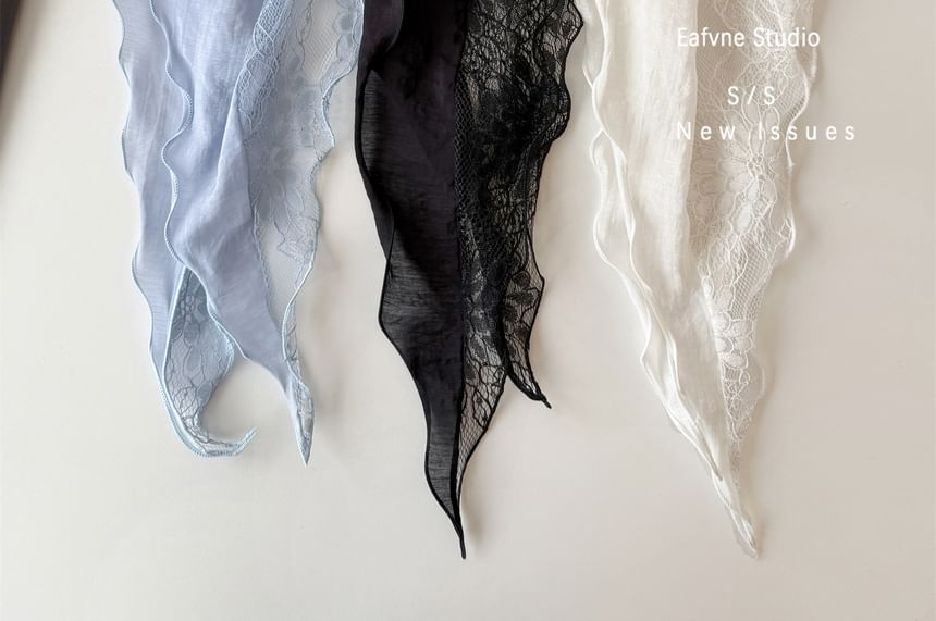 Panel Lettuce Edge Lace Scarf