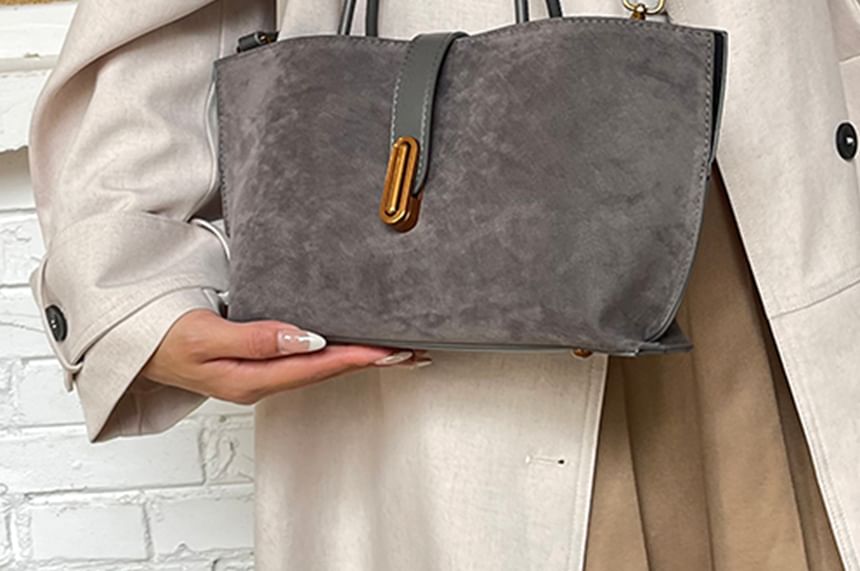 Handle Bag With Plain Faux Crossbody Top Suede Pouch