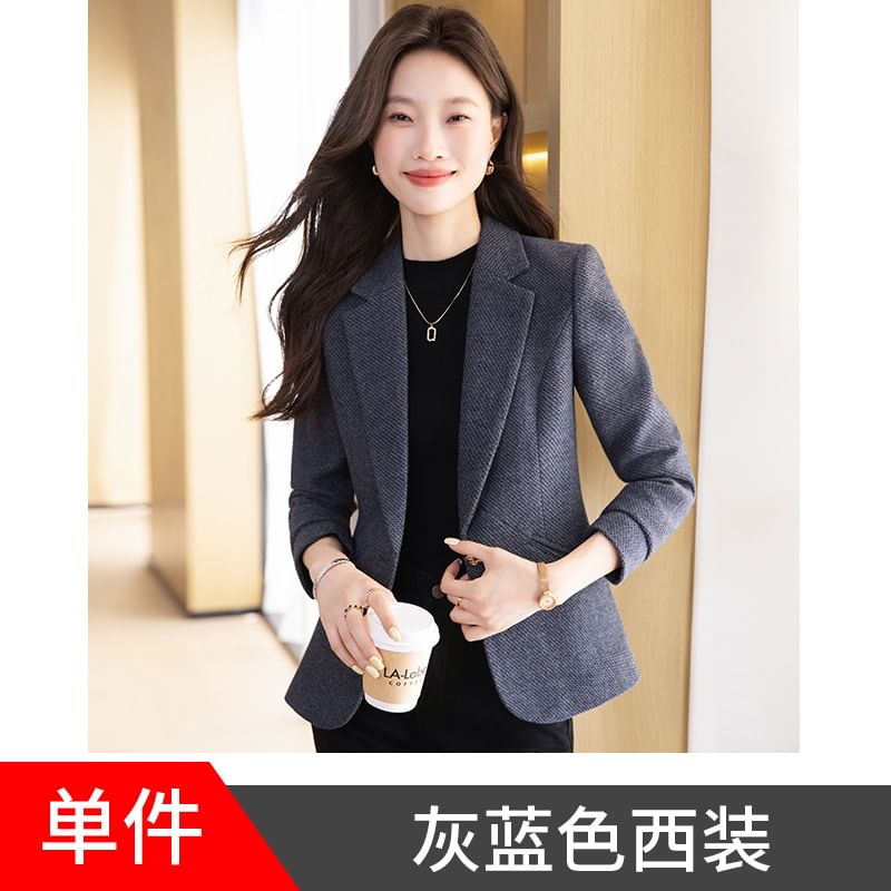 Notch Lapel Tweed Single Breasted Blazer