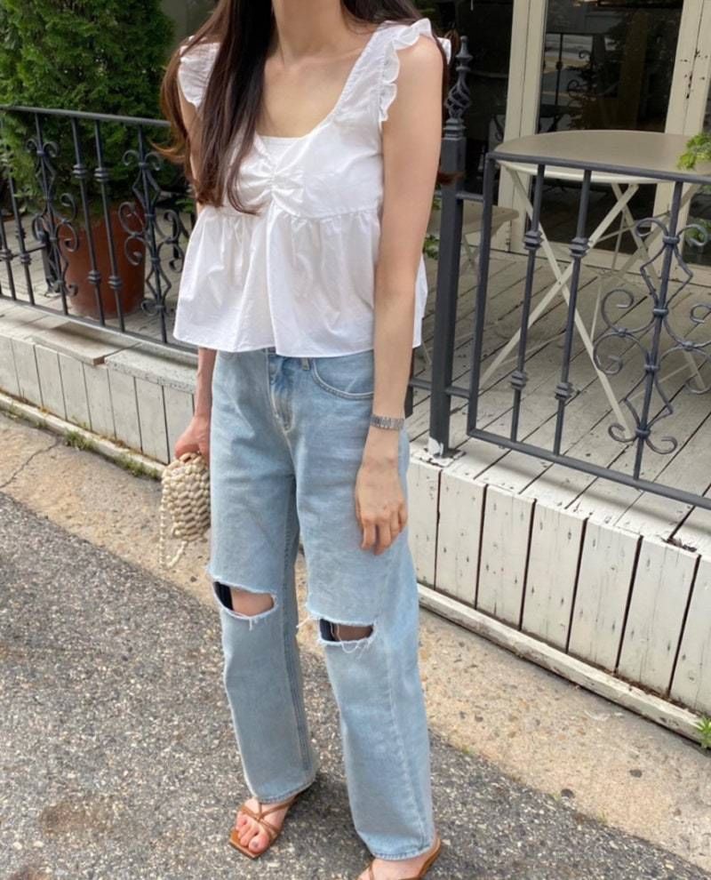 Plain Lace-Up Ruffled Sleeveless V-Neck Blouse