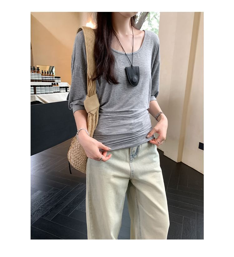 Plain Scoop Neck Three-Quarter Sleeved T-Shirt
