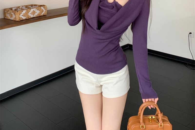 Plain Beaded Slim-Fit Mock Two-Piece Halter Long-Sleeved Knit Top