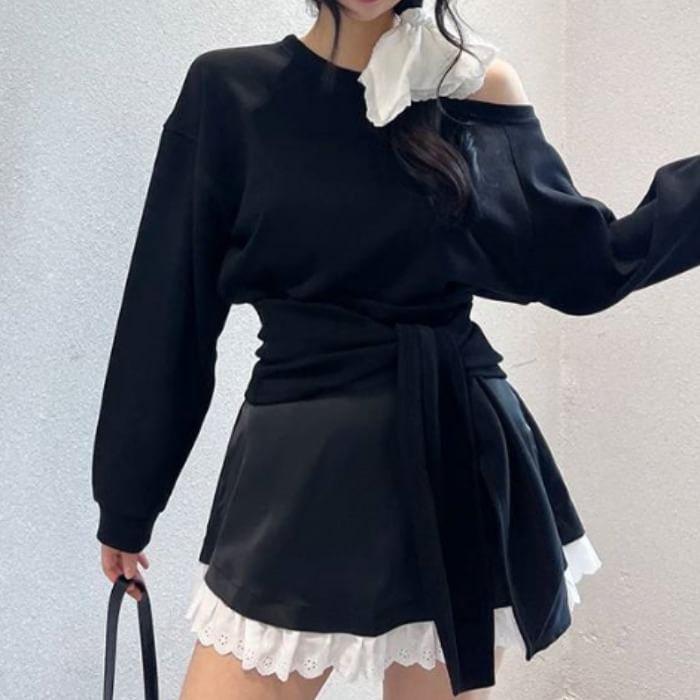 Boat Neck Knot Pullover & High Waist Lace Trim Mini Skirt