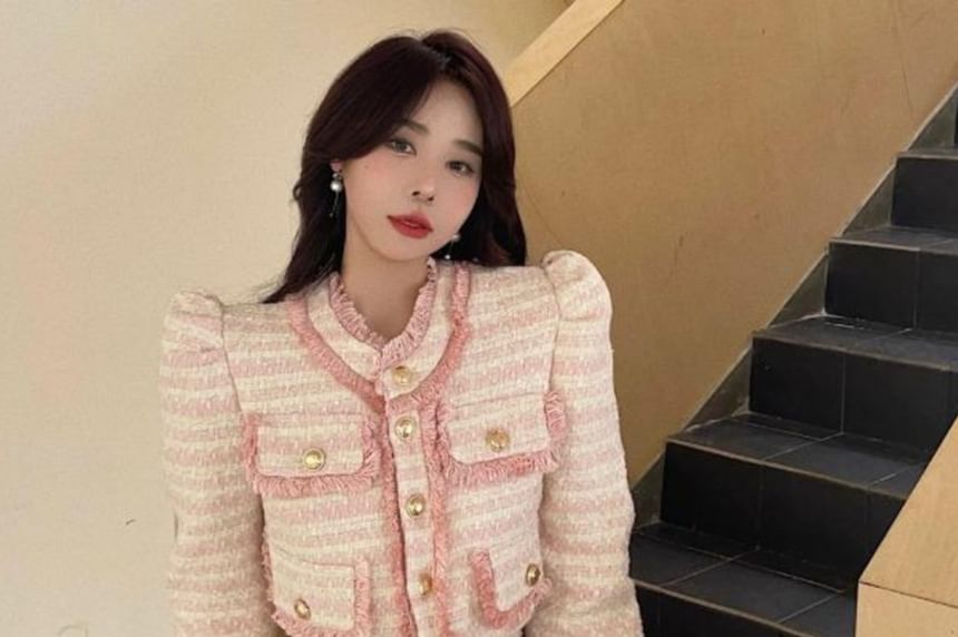 Set: Plaid Tweed Button-Up Crop Jacket + Mini Pleated Skirt