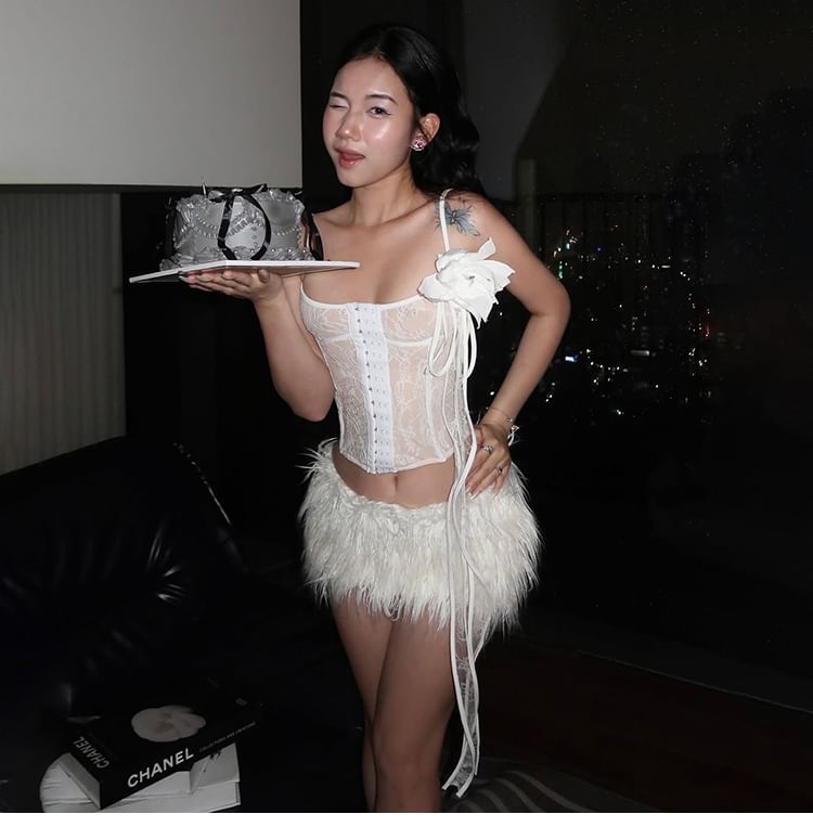 Scoop Neck Lace Cami & Low Waist Faux Fur Mini Skirt