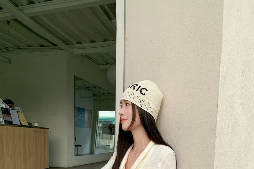 Long-Sleeve Tie-Neck Plain Crop Knit Top / Drawstring Waist Baggy Cargo Pants