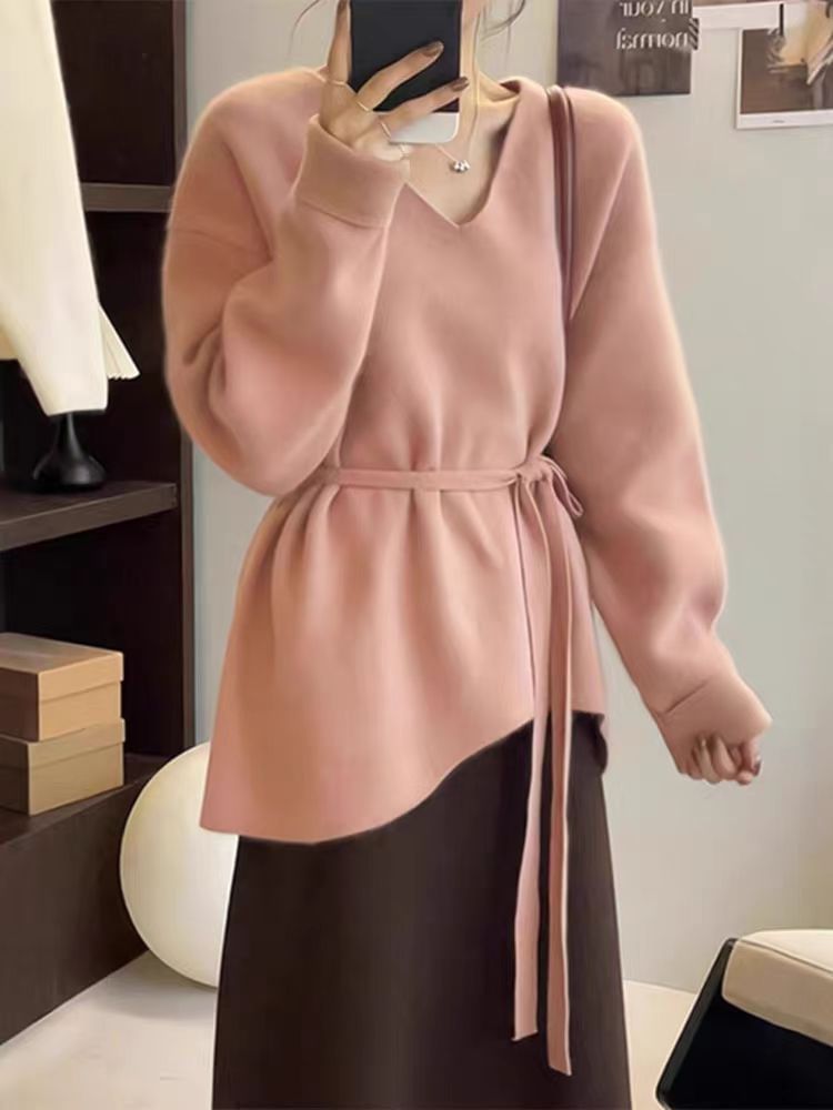 Asymmetric Slit V-Neck Extended Sleeve Knitwear Pullover