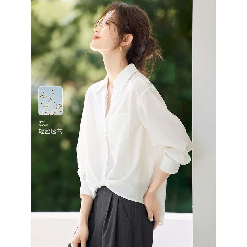 Long-Sleeve V-Neck Collared Lace Trim Button-Up Blouse