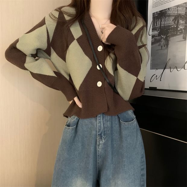 Argyle V-Neck Cardigan