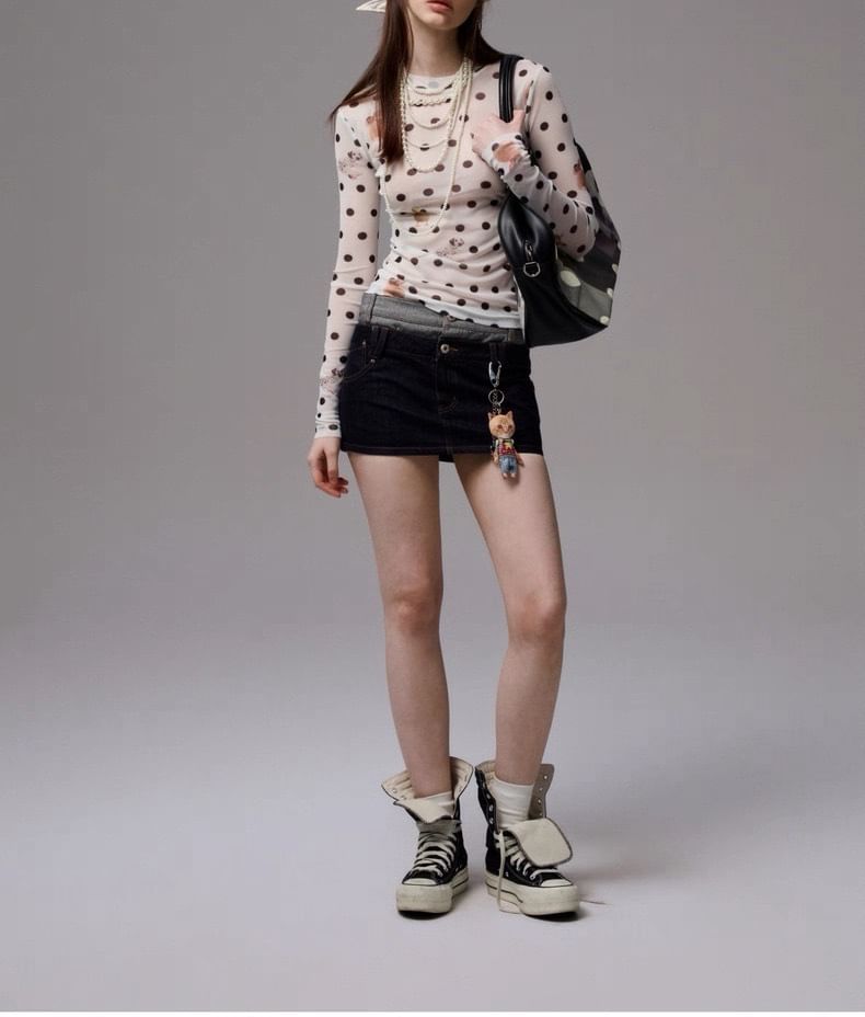 Long-Sleeve Crew Neck Dotted T-Shirt