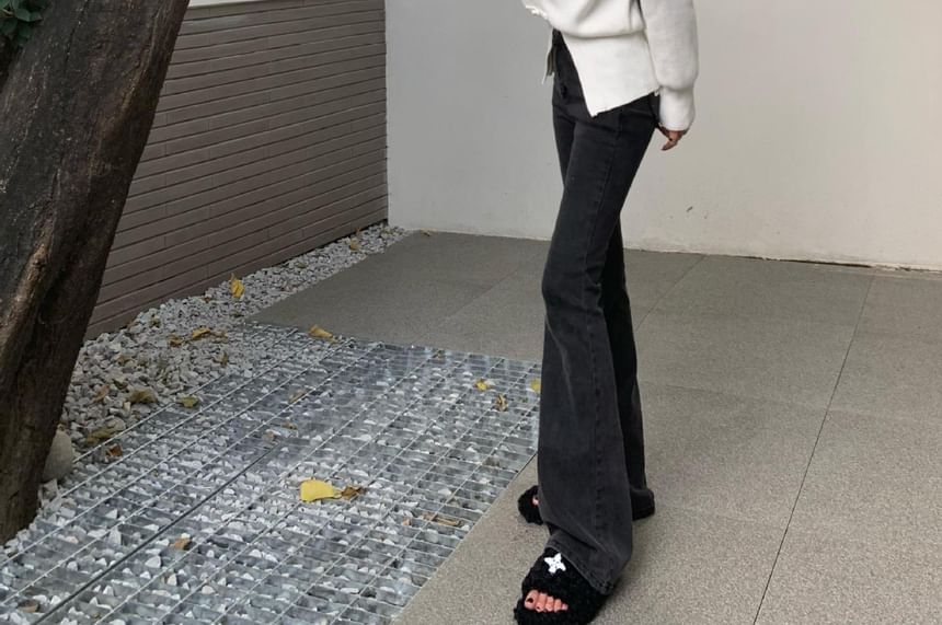 Frog Buttoned V-Neck Plain Cardigan