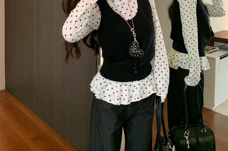 Dotted Ruffle Crew Neck Long Sleeve Tee / Scoop Neck Sweater Vest