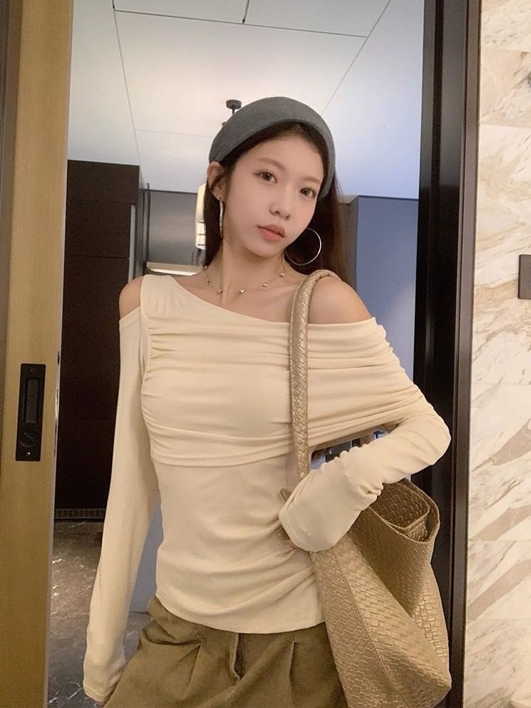 One-Shoulder Cold-Shoulder Long Sleeve Ruched Top