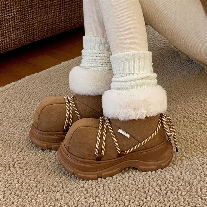 Platform Fleece-Lined Lace-Up Short Snow Boots