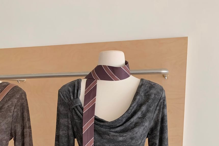 Two-Piece Set: Tie-Dye Scoop Neck Long Sleeve Tee & Neck Tie