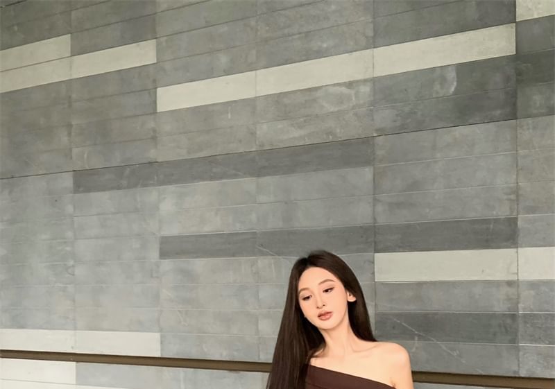 Two-Piece Set: Cold-Shoulder Asymmetric Slit Blouse & Flared Pants
