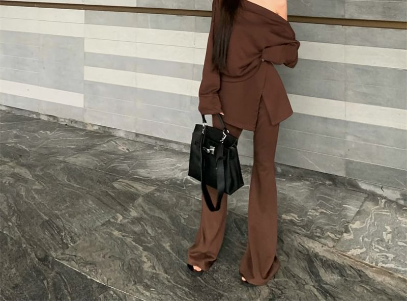 Two-Piece Set: Cold-Shoulder Asymmetric Slit Blouse & Flared Pants
