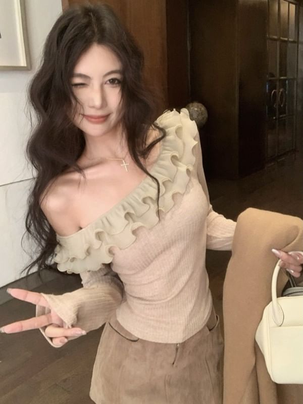 Off-Shoulder Ruffle-Trim Ribbed Knit Long-Sleeve Top
