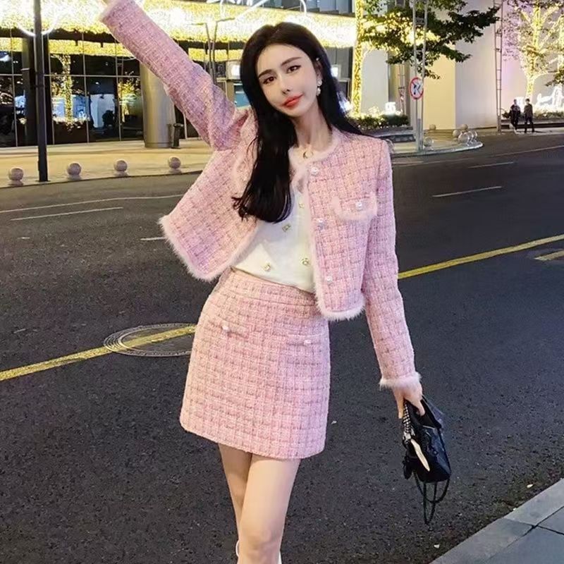 Set: Tweed Faux Pearl Button-Up Jacket + High Rise Mini A-Line Skirt