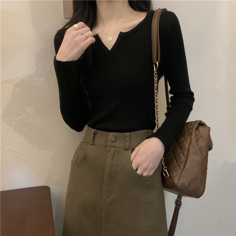 Notch-Neck Long-Sleeve Ribbed Knit Tee