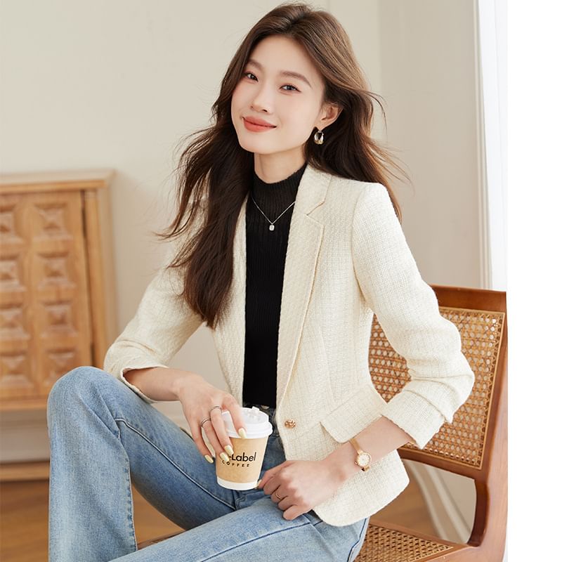 Notch Lapel One-Buttoned Plain Tweed Blazer