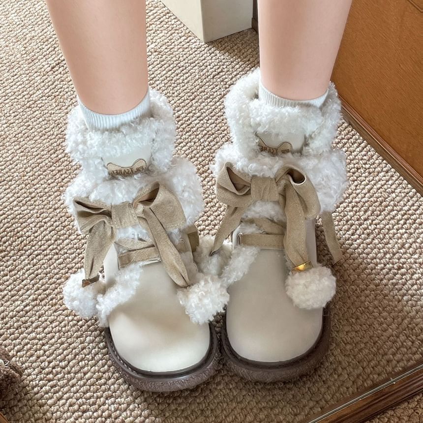 Platform Pom Pom Fleece-Lined Lace-Up Short Snow Boots