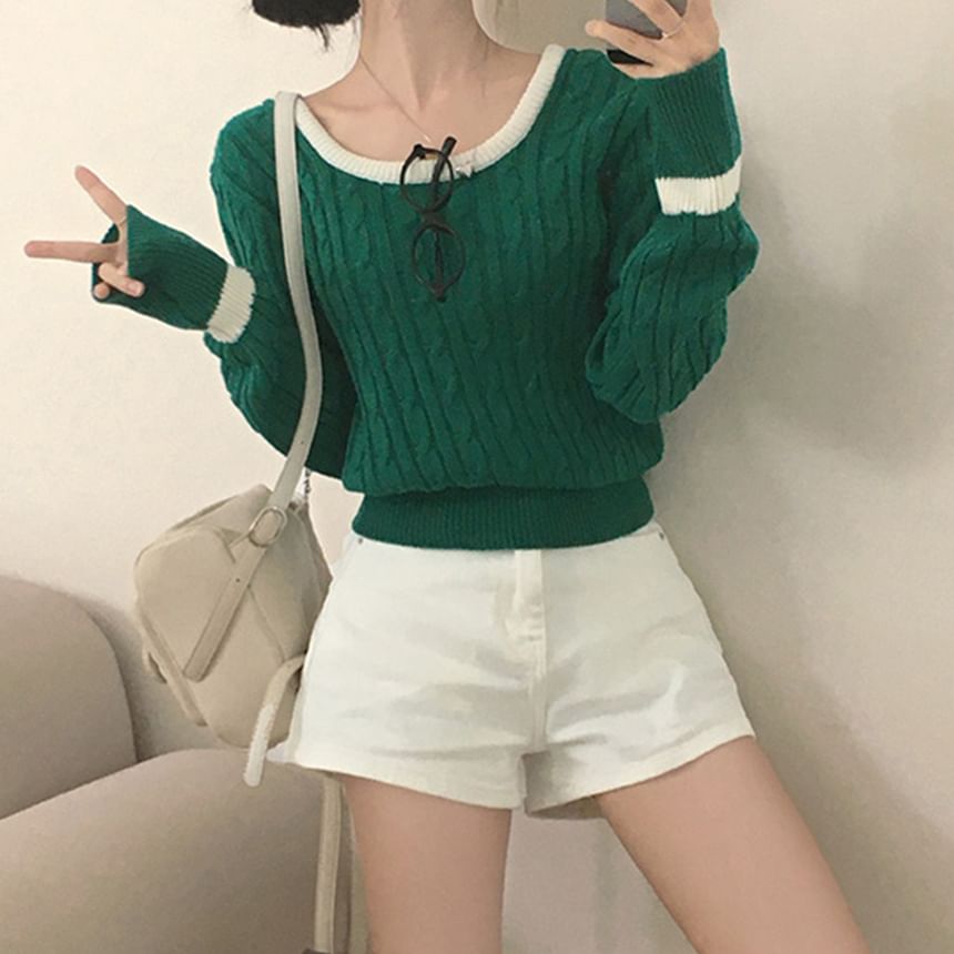 Cable Knit Scoop Neck Sweater with Contrast Trim