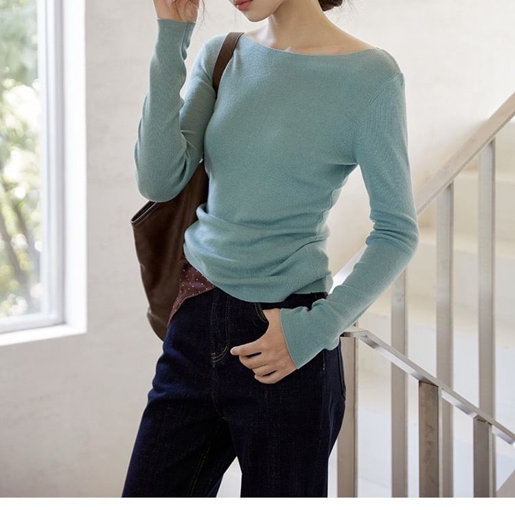 Long Sleeve Boat Neck Plain Knit Top