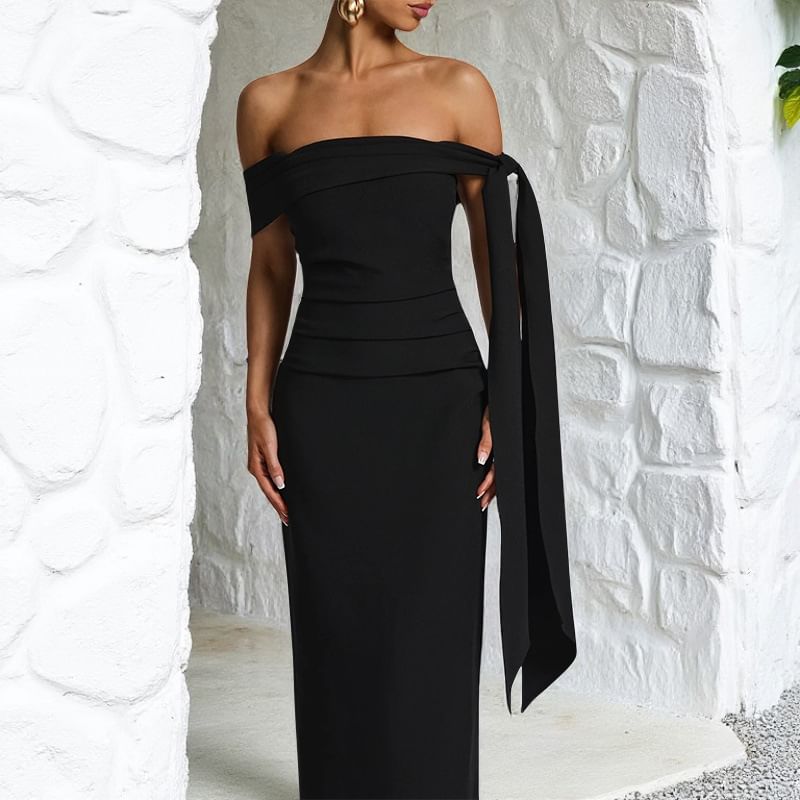 Sleeveless Off-Shoulder Plain Slit Maxi Sheath Dress