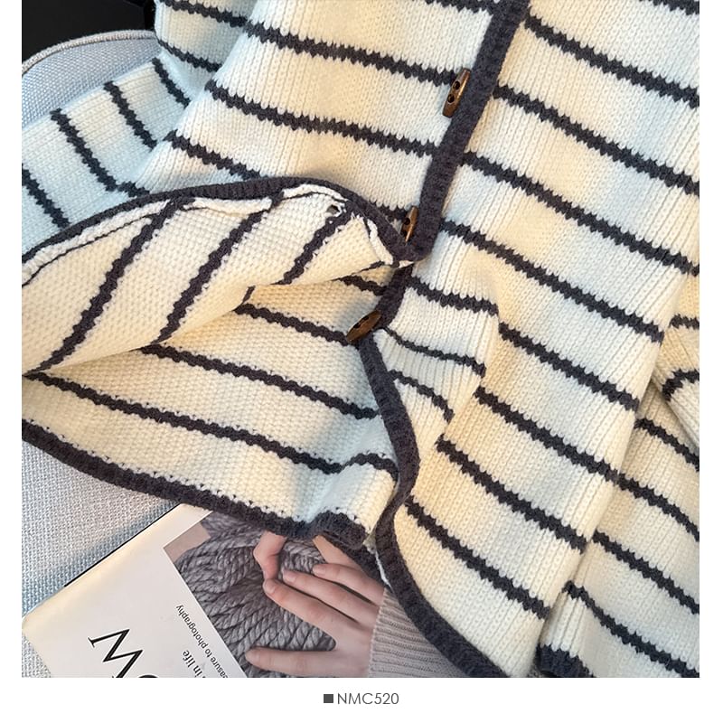 Long Sleeve Round Neck Striped Loose-Fit Cardigan
