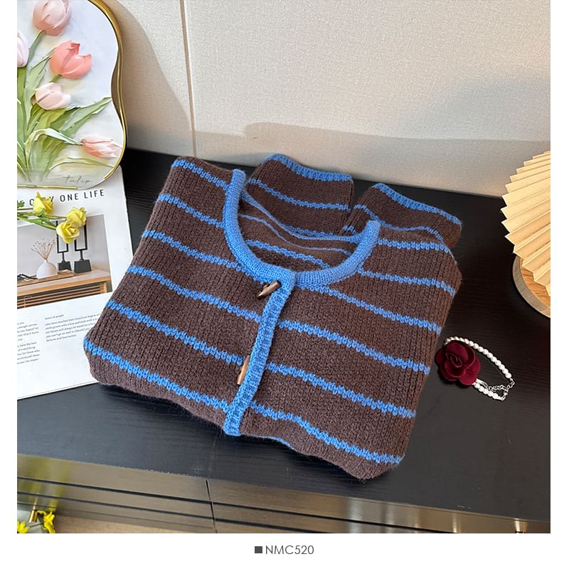 Long Sleeve Round Neck Striped Loose-Fit Cardigan