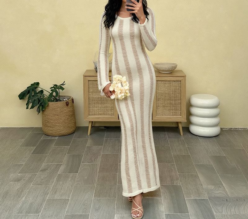 Long-Sleeve Round Neck Plain Open Back Distressed Maxi Sheath Knit Dress