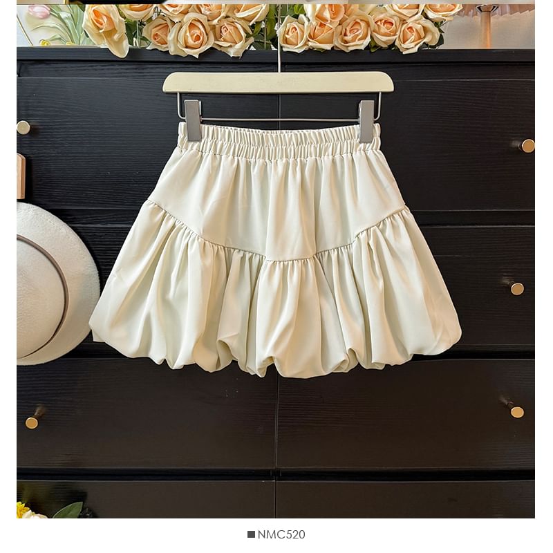 Elastic Waist Mini Bubble Skirt in Plain
