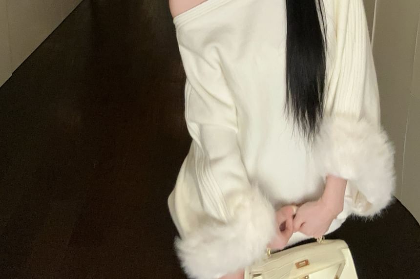 Batwing-Sleeve Sweater with Boat Neck, Fluffy Cuffs, and Plain Design