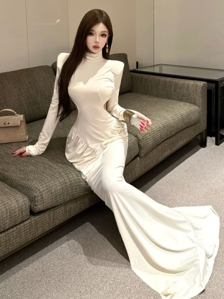 Long-Sleeve Mock Neck Plain Maxi Triumph Dress