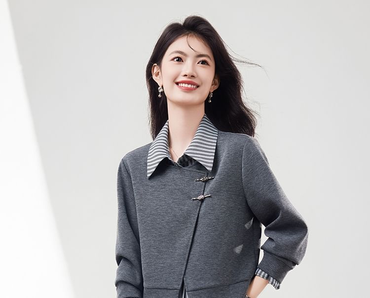 Mock Neck Striped Sweatshirt and Midi Skirt Set