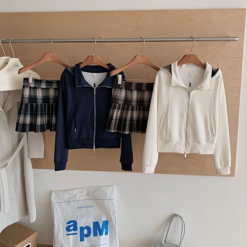 Set: Stand Collar Plaid Hoodie and Pleated Mini Skirt