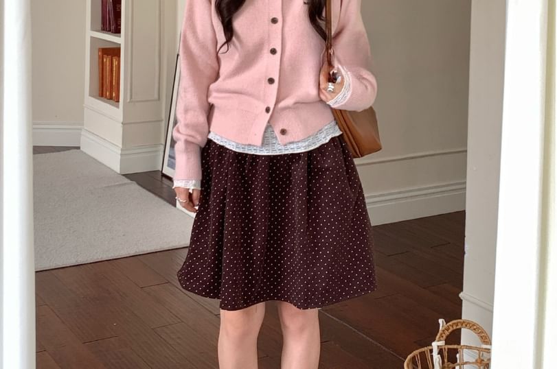 Crewneck Button-Up Plain Crop Cardigan