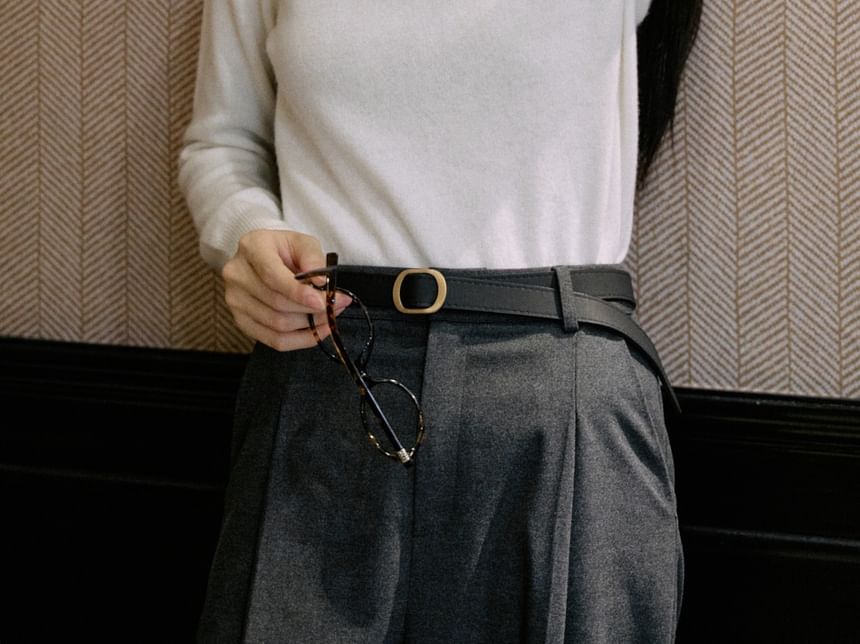 Long-Sleeve Turtleneck Knit Top