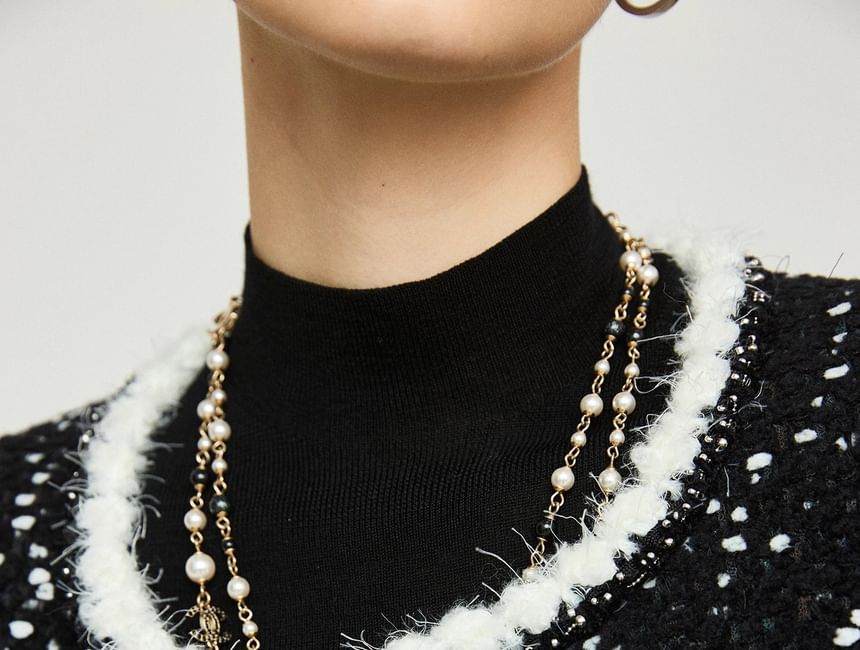 Crew Neck Contrast Trim Button-Up Tweed Jacket