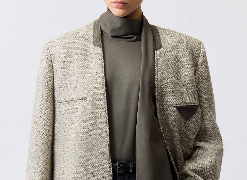 V-Neck One-Buttoned Tweed Oversized Blazer